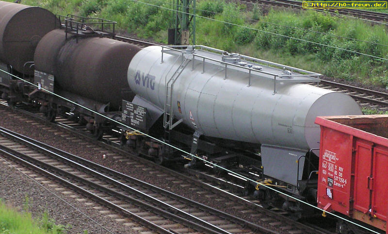 knickkessel.jpg (100931 Byte)